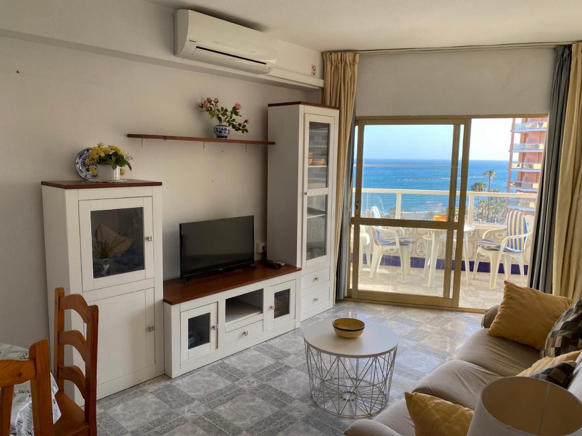 Cozy Apartment With First Line Seaview In Perfect Location, Near The Marina Benalmadena Exterior photo